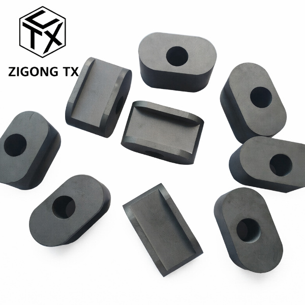 Tungsten carbide guide block