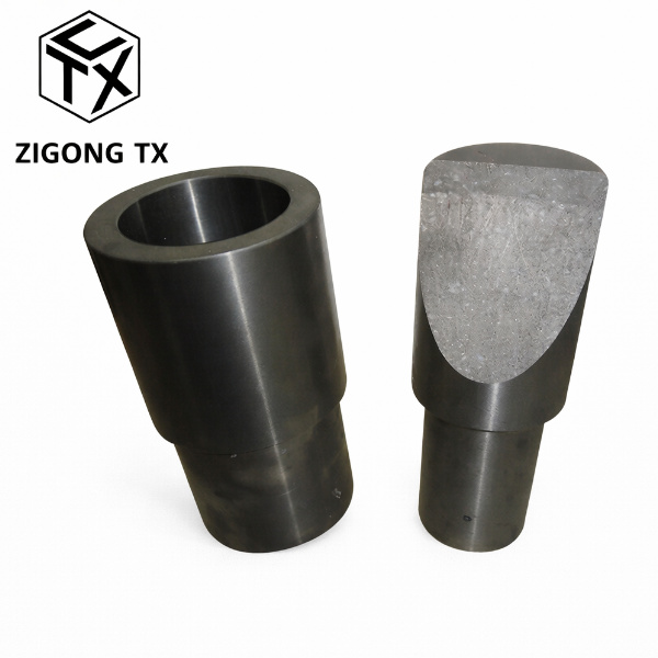 Tungsten carbide valve seat